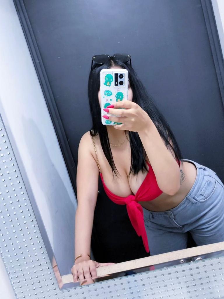 Chica busca chico en Mallorca: 