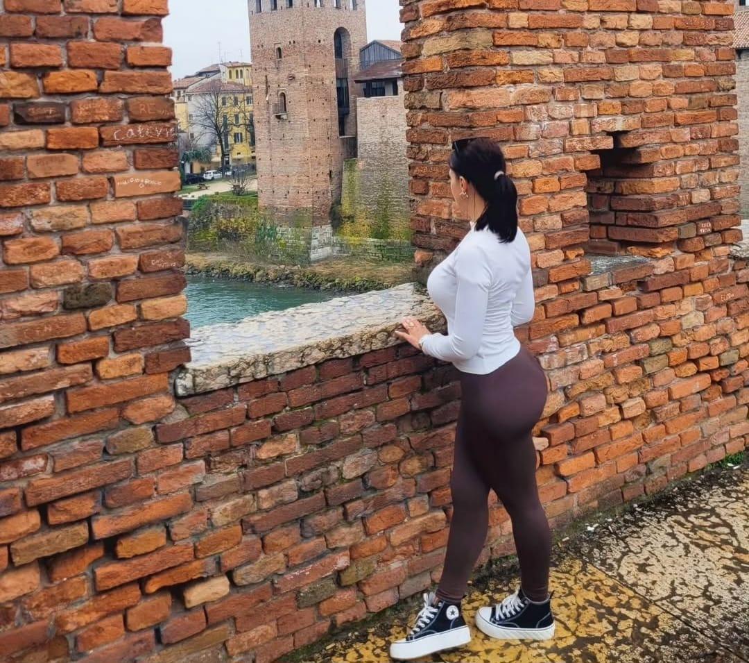 Chica busca chico en Asturias: 