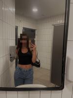 614815238: Chica busca chico en Granada