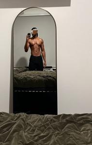 672993541: Chico busca chica en Alicante