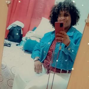 Chica busca chico en Cádiz: 