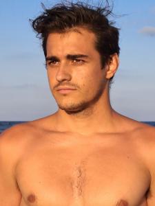 623465223: Chico busca chica en Madrid