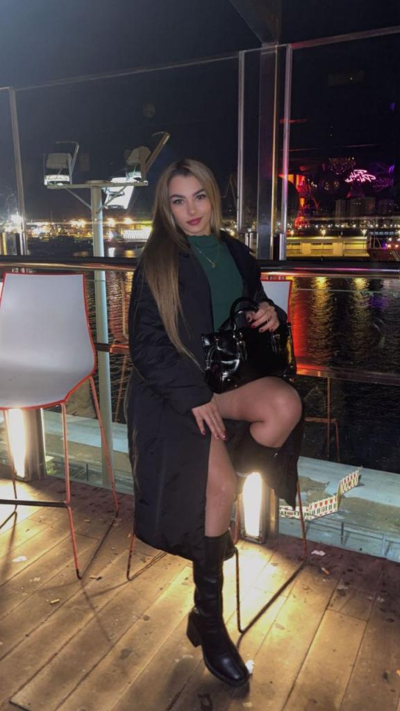 Chica busca chico en La Coruña: 