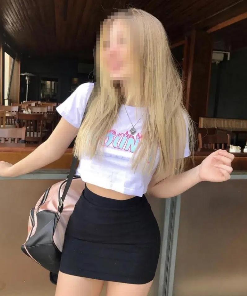 631017671: Chica busca chico en Badajoz