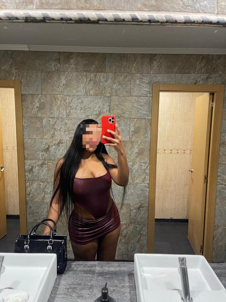 Chica busca chico en Barcelona: 