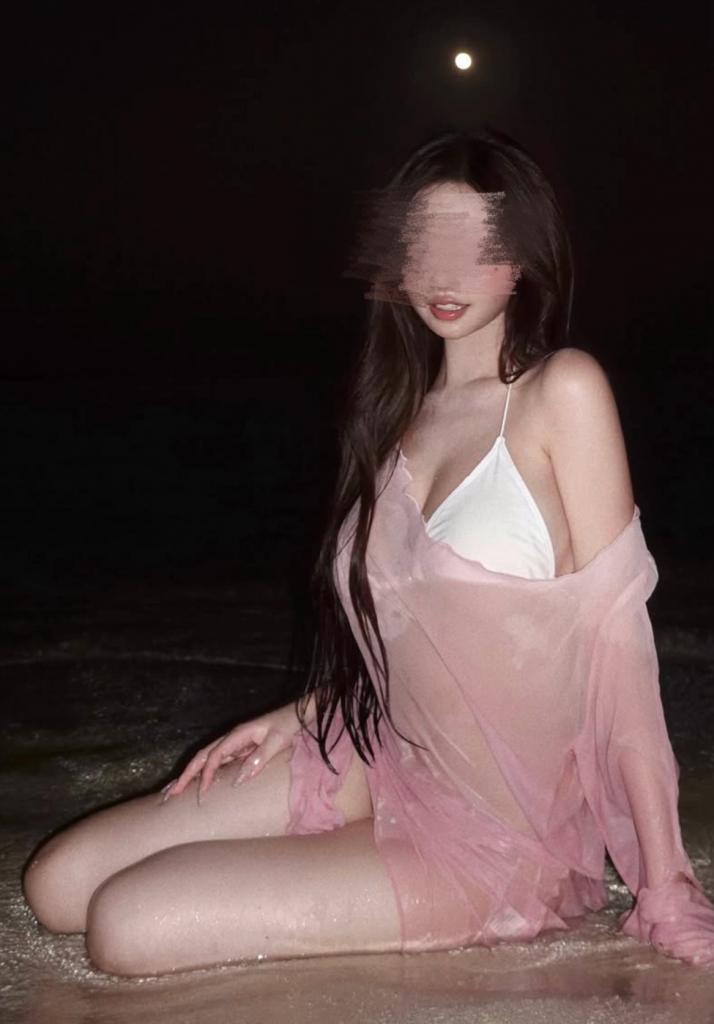 Chica busca chico en Granada: 