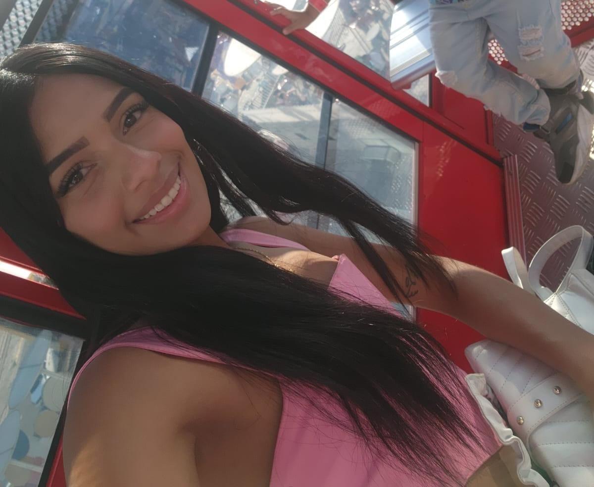 Chica busca chico en Valencia: Chica busca chico