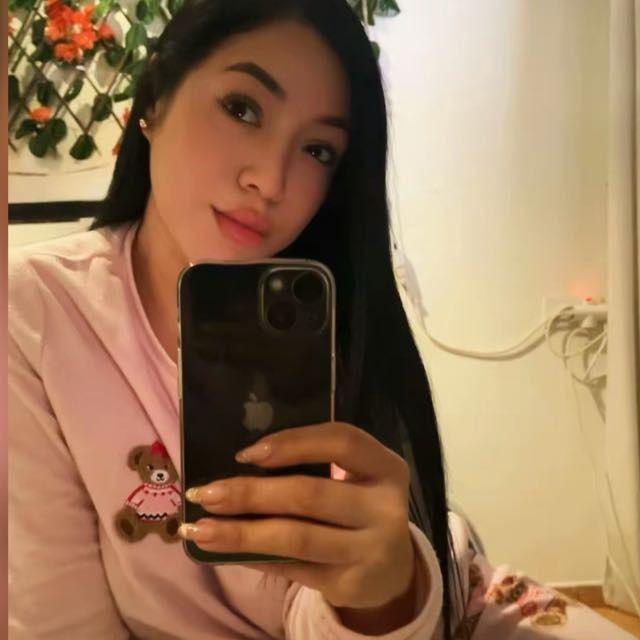 Chica busca chico en Almería: Chica busca chico