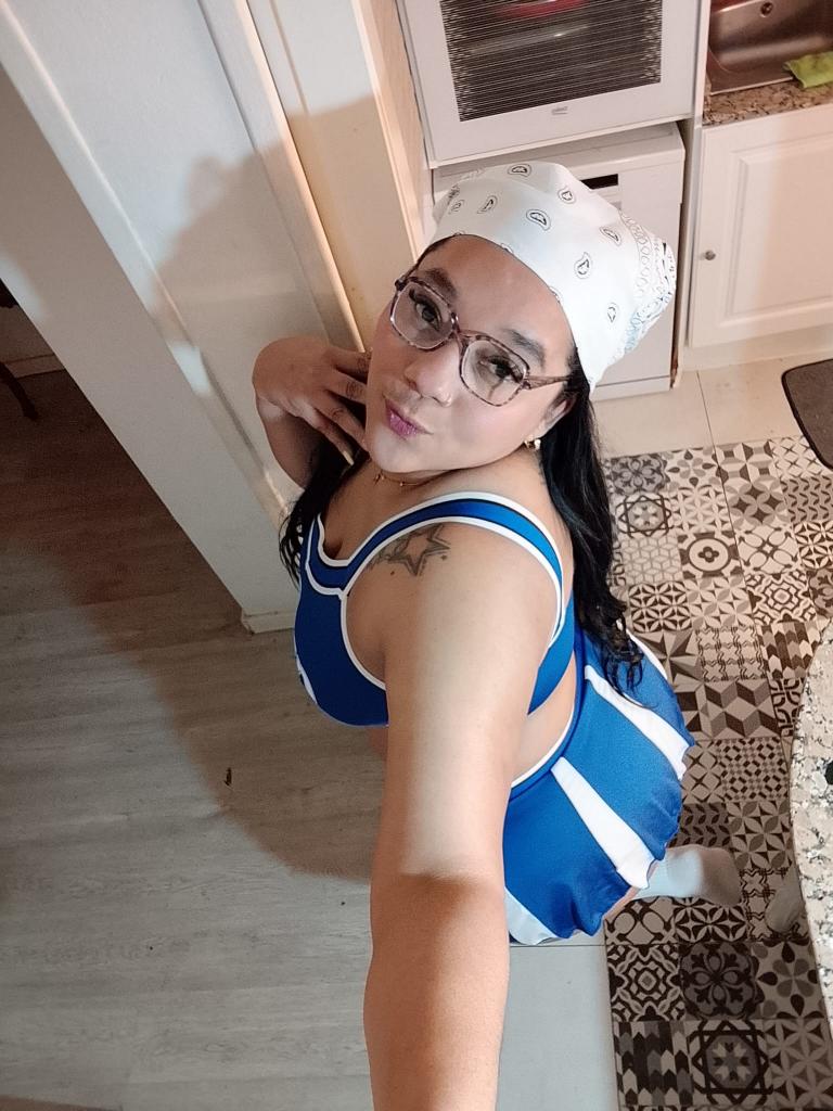 641082026: Chica busca chico en Barcelona