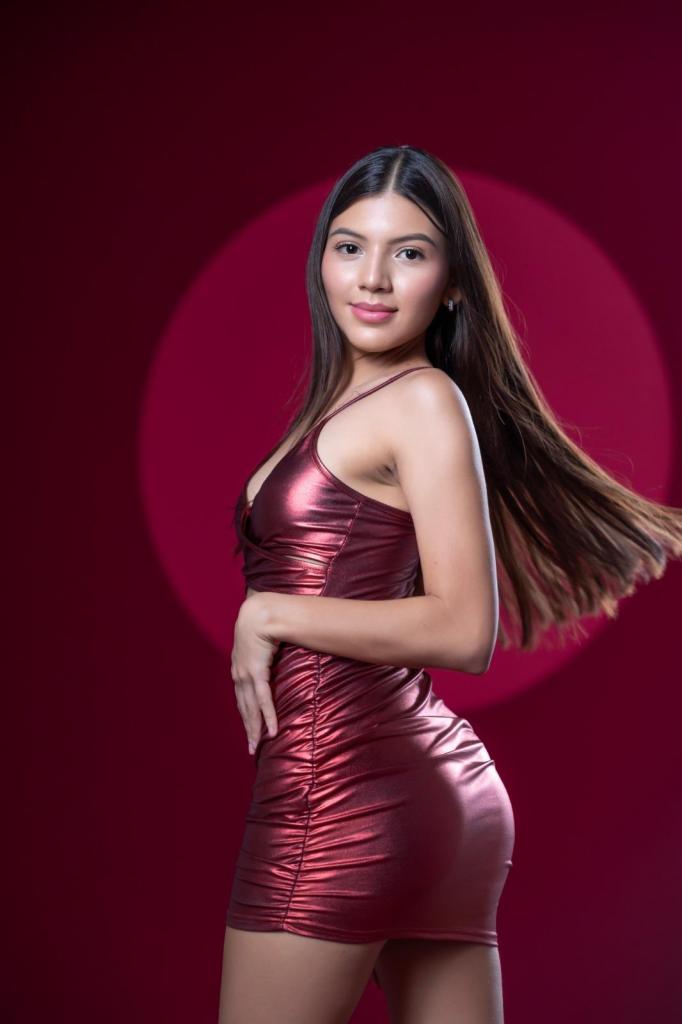 Chica busca chico en Madrid: Chica busca chico