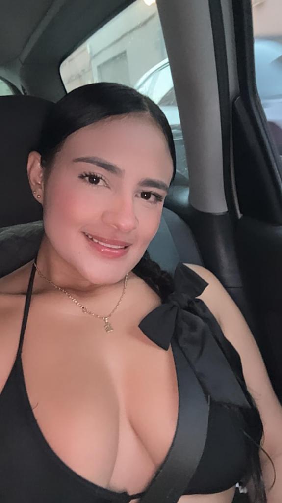 Chica busca chico en Tarragona: Chica busca chico