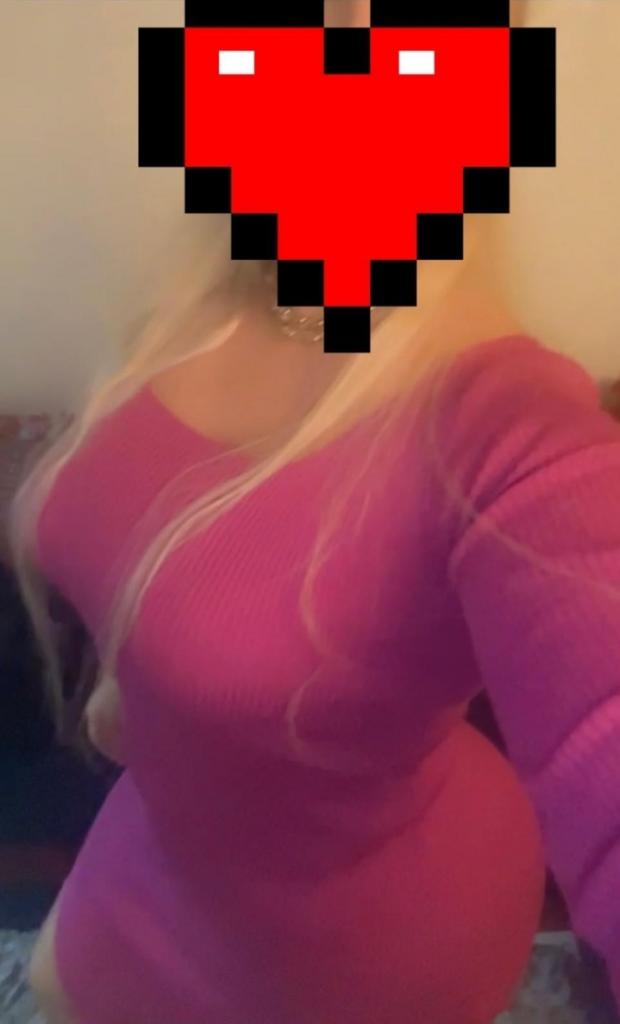 Chica busca chico en Cádiz: 