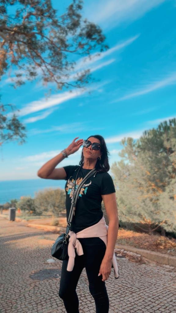 672167663: Transexual en La Coruña