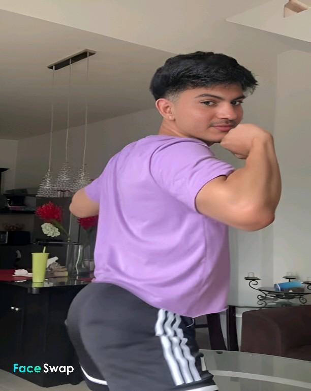 614906978: Chico busca chica en Almería