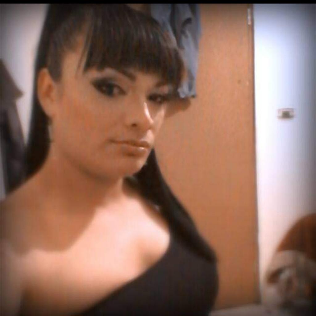 642186809: Transexual en Badajoz
