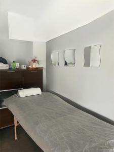 624059346: Chica busca chico en Las Palmas