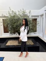 670994947: Chica busca chico en Málaga