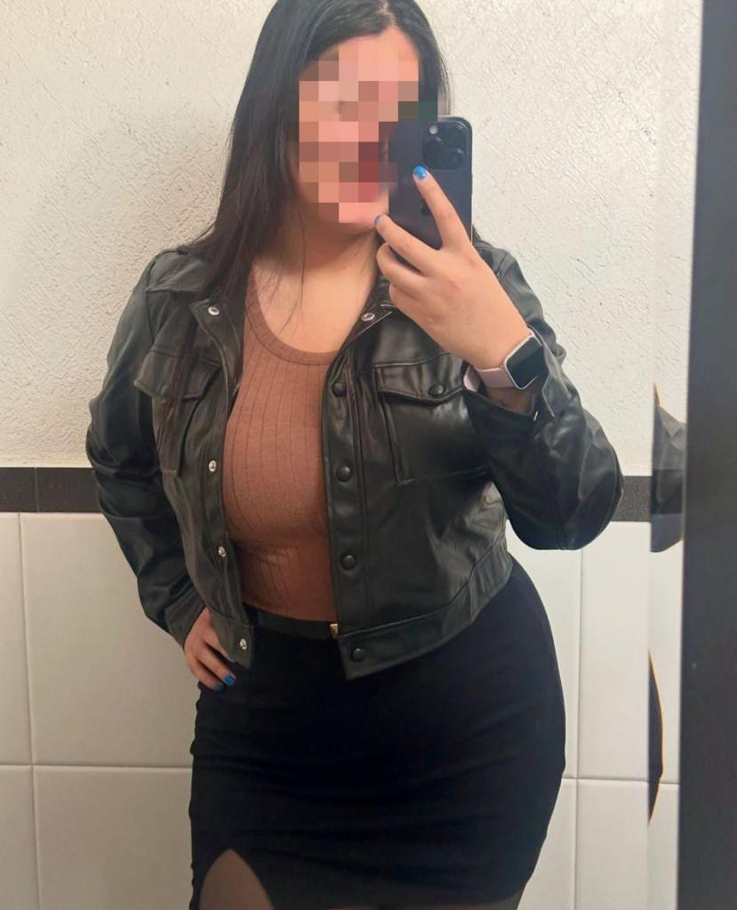 614436836: Chica busca chico en León