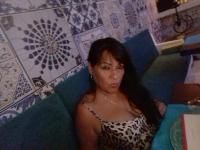 664371235: Chica busca chico en Valencia