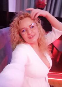 Chica busca chico en Pontevedra: 