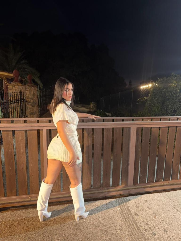 613924252: Chica busca chico en Lérida