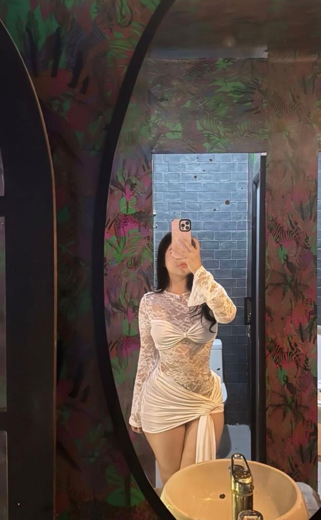 614661778: Chica busca chico en Málaga