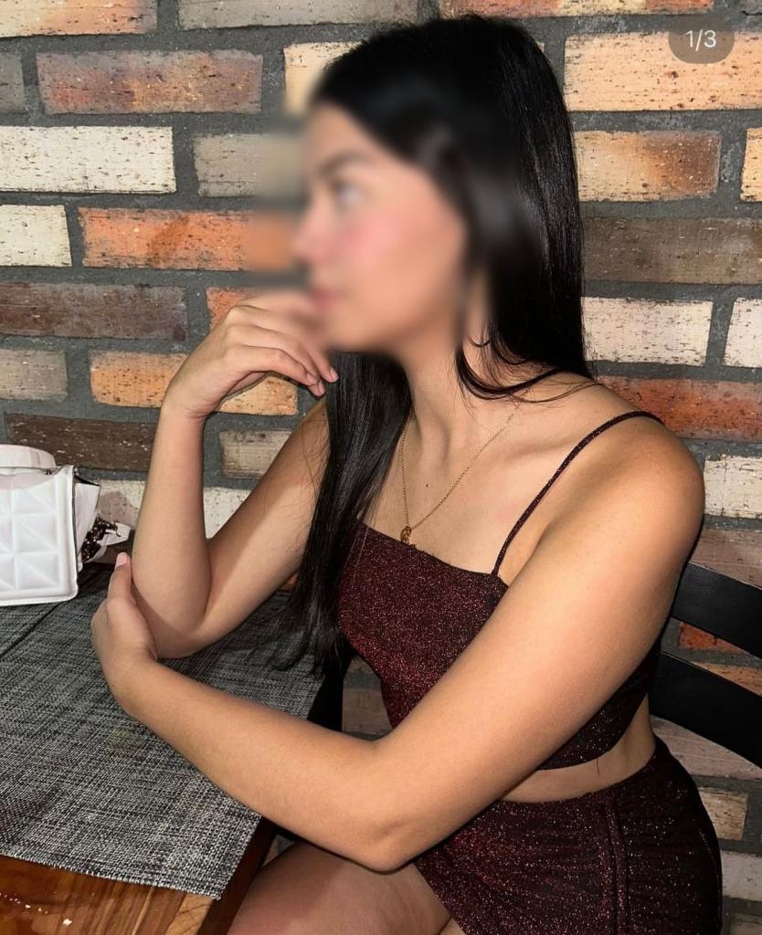 607233594: Chica busca chico en Mallorca