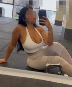 695656866: Chica busca chico en Lugo