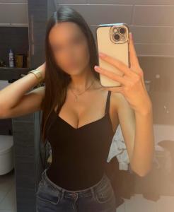 632327959: Chica busca chico en Madrid