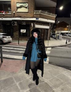 645686544: Chica busca chico en Málaga