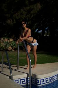 604492996: Chica busca chico en Málaga