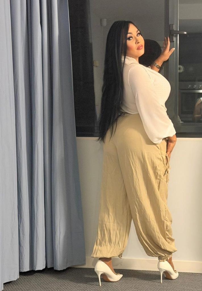 692037921: Travesti en Mallorca