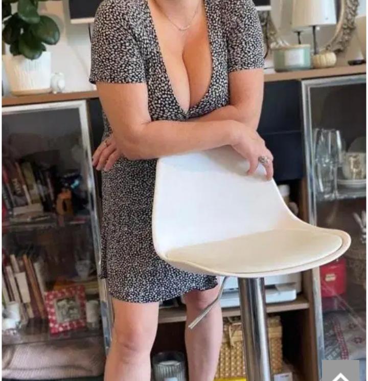 613510571: Chica busca chico en Tenerife