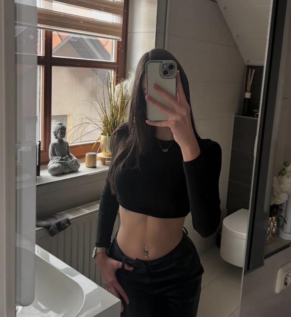 632327959: Chica busca chico en Madrid