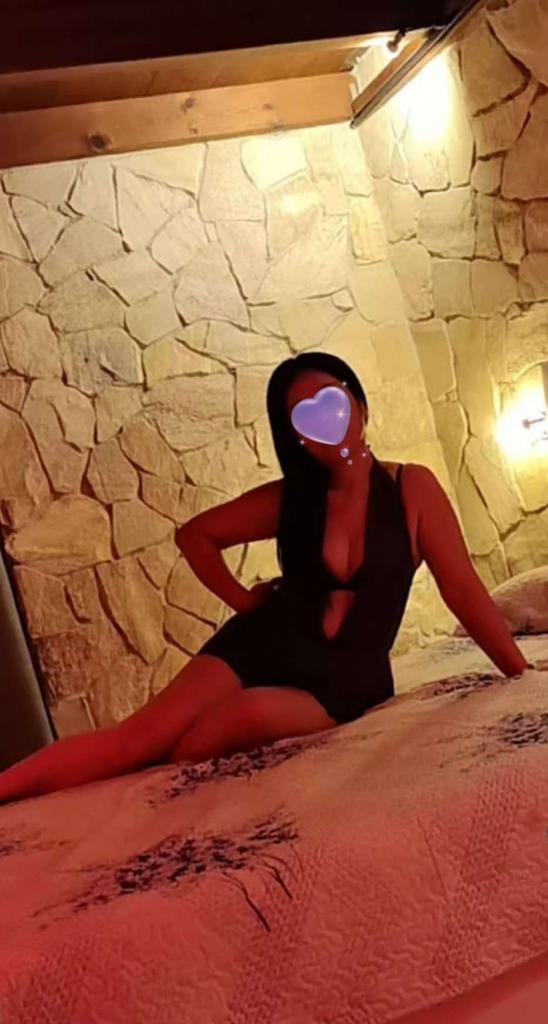 613673758: Chica busca chico en Mallorca