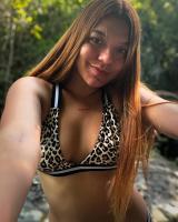 632628248: Chica busca chico en Sevilla