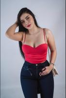 613940355: Chica busca chico en Valencia
