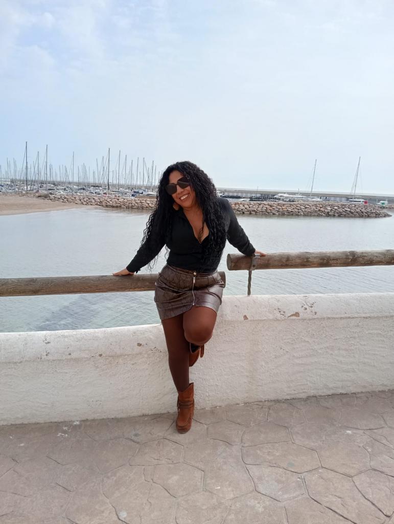 613736207: Chica busca chico en Badajoz