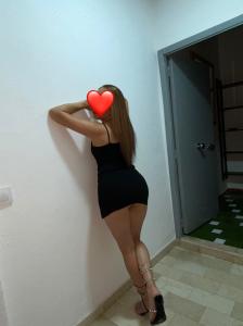 604128180: Chica busca chico en Sevilla