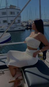 674033876: Chica busca chico en Pontevedra