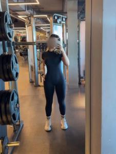 602407365: Chica busca chico en Sevilla