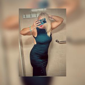 Chica busca chico en Tenerife: 