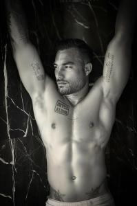 612561084: Chico busca chica en Madrid