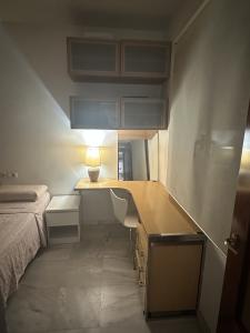 663847966:  en Málaga