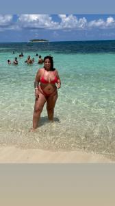 663048578: Chica busca chico en Madrid