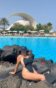 Chica busca chico en Granada: 