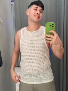 627088175: Chico busca chica en Sevilla