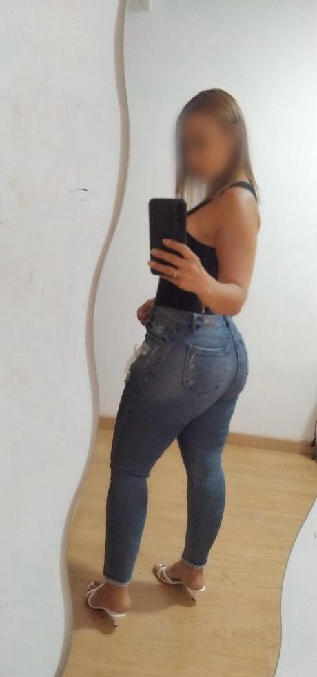 643856597: Chica busca chico en Tarragona