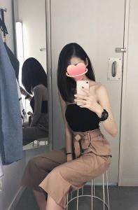 697225987: Chica busca chico en Valencia