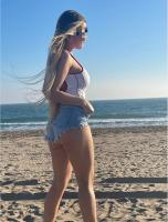 642544293: Chica busca chico en Barcelona